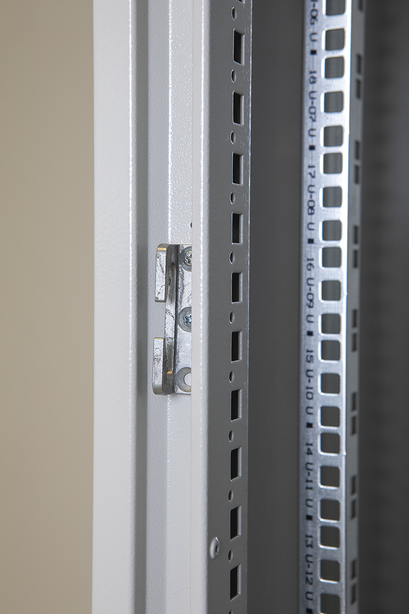 ARM.IP55 600X1300X600 24U P/VT        GR